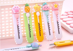 Mini Cutter retráctil Diseños Kawaii 5 Modelos